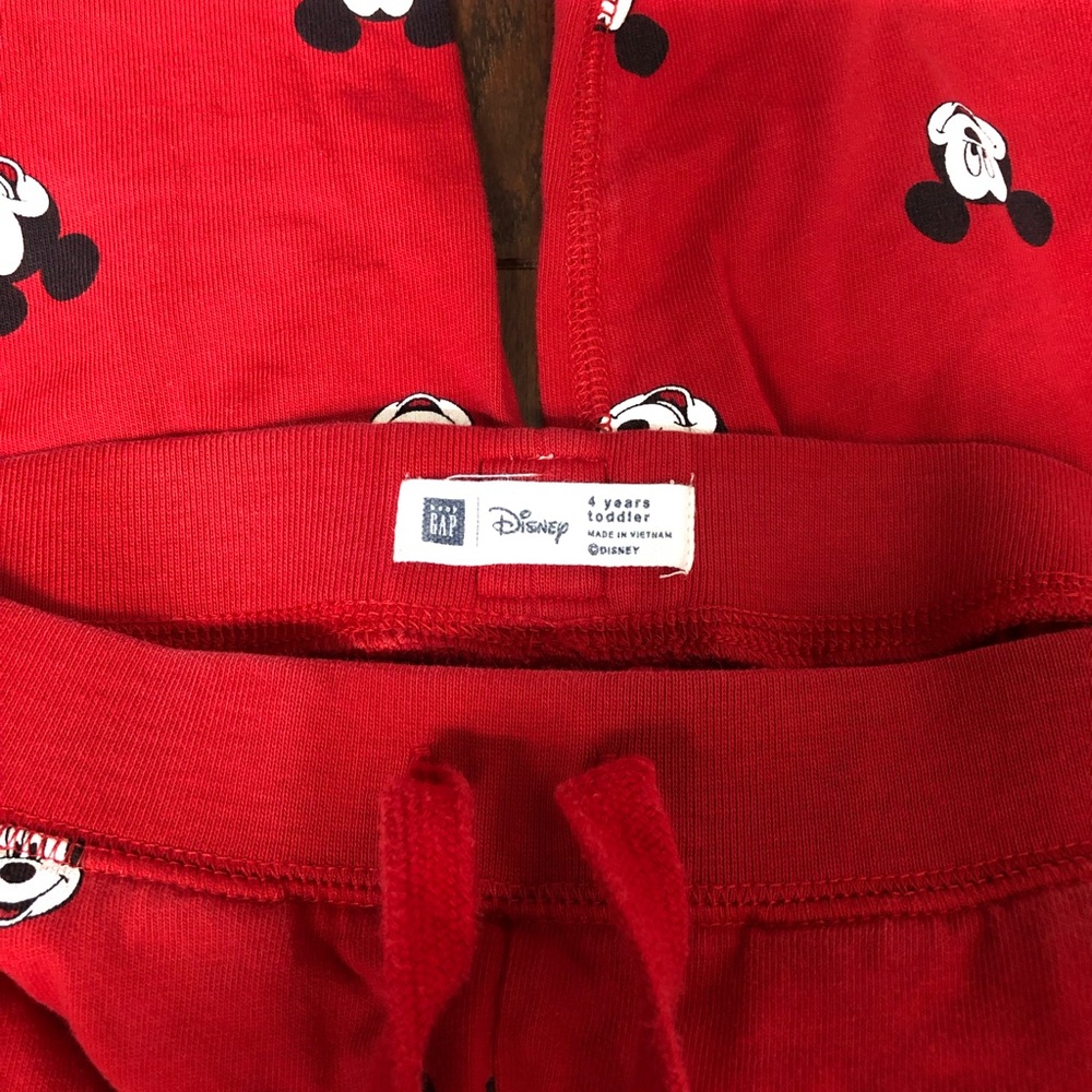 GAP Disney Mickey Mouse Boys sweatpants